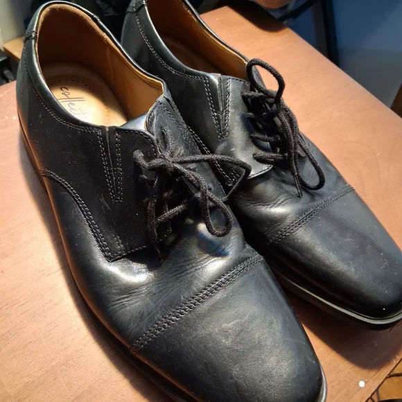 Cole Haan Dark Leather Men's Oxfords - Picture 4 of 4